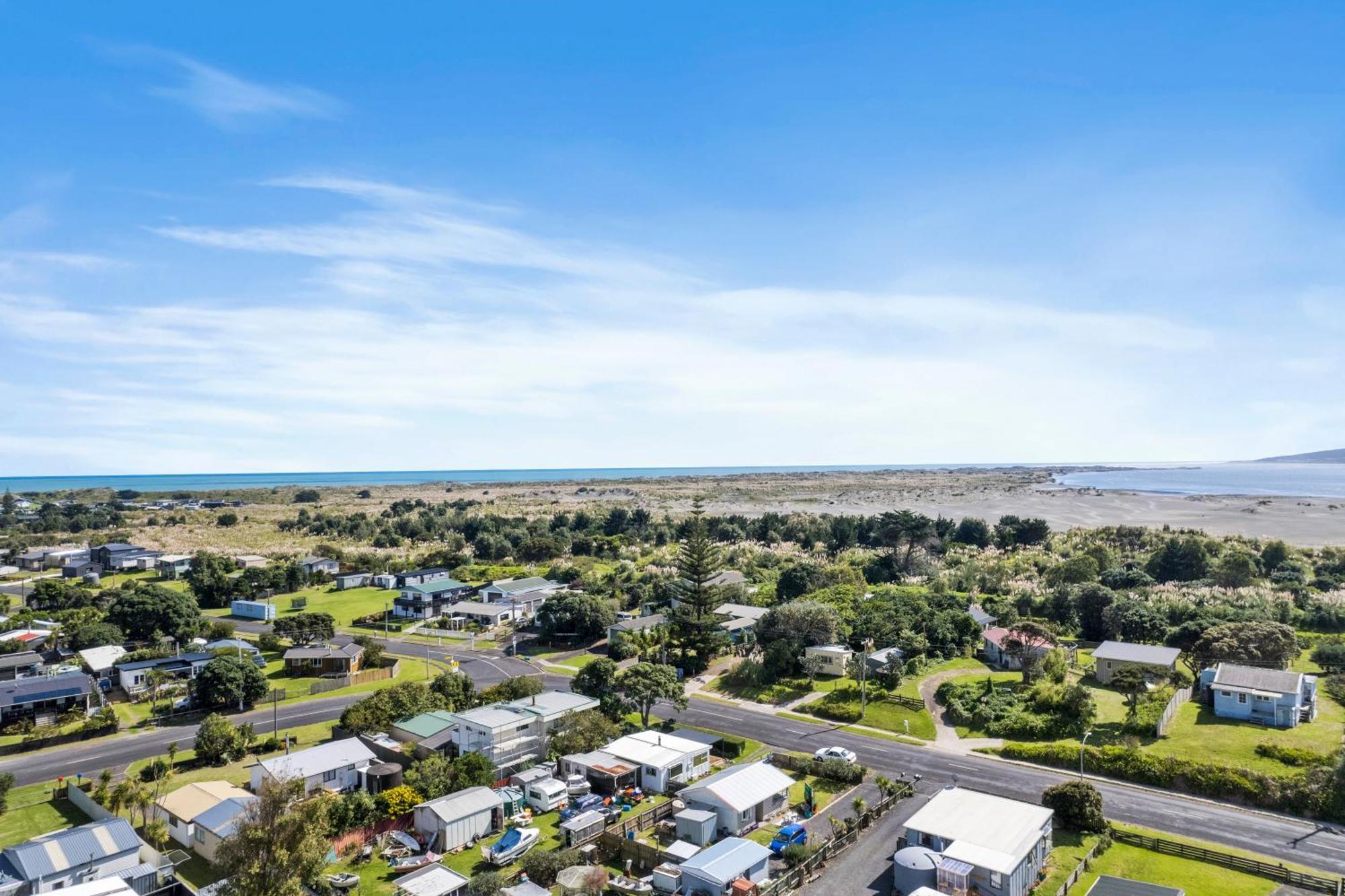 Port Waikato Holiday Park Εξωτερικό φωτογραφία