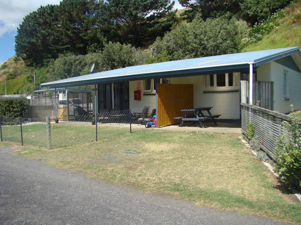 Port Waikato Holiday Park Δωμάτιο φωτογραφία