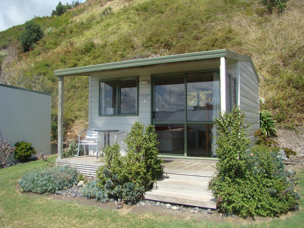 Port Waikato Holiday Park Δωμάτιο φωτογραφία